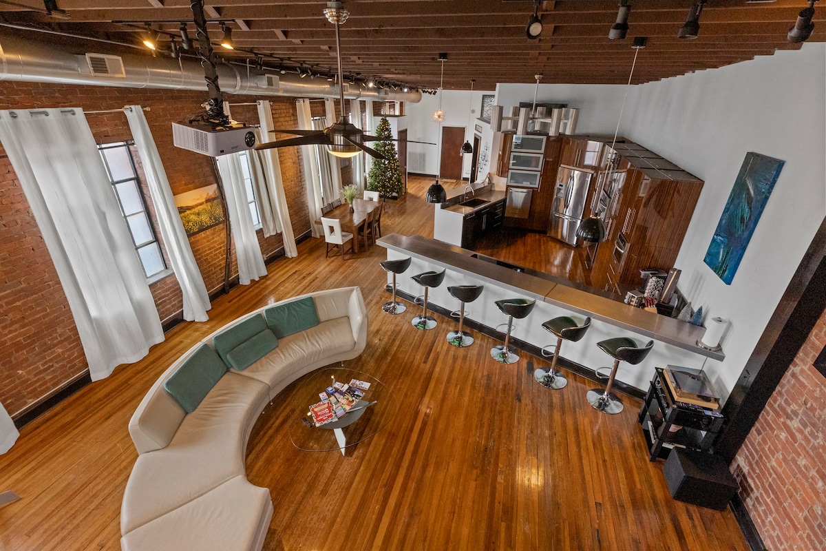 705 State Street Executive Penthouse Loft