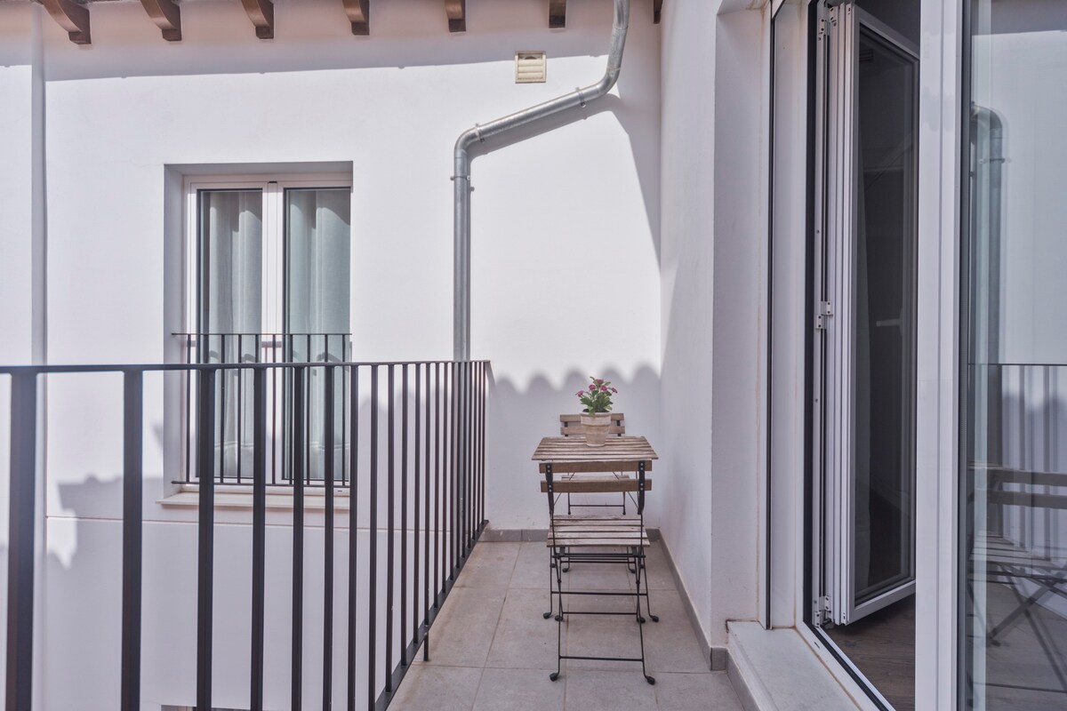 Luxury San Miguel Apartment. Balcony AACC Wifi