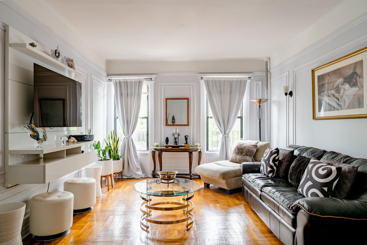 Cozy Lay Over Prospect Heights
