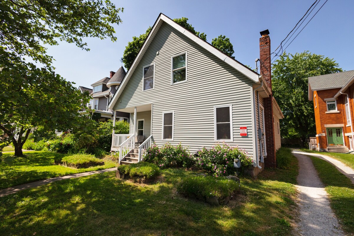 Small Suite STEPS from Oberlin