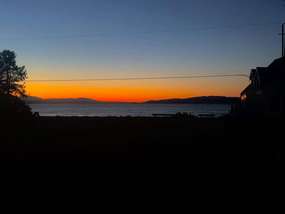 南惠德比岛海景（ South Whidbey Island ）海滩通道！