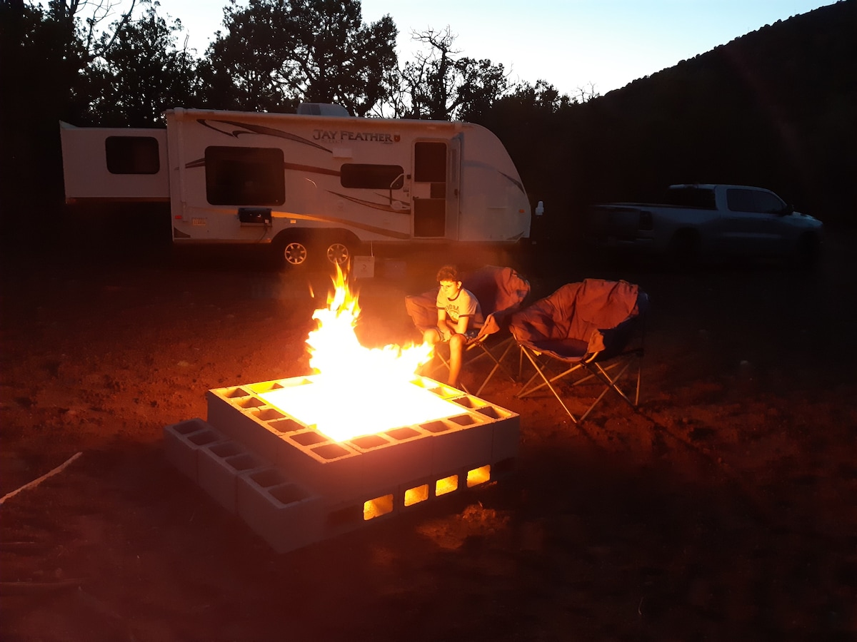 Pineview团体露营地-带上您自己的房车/帐篷