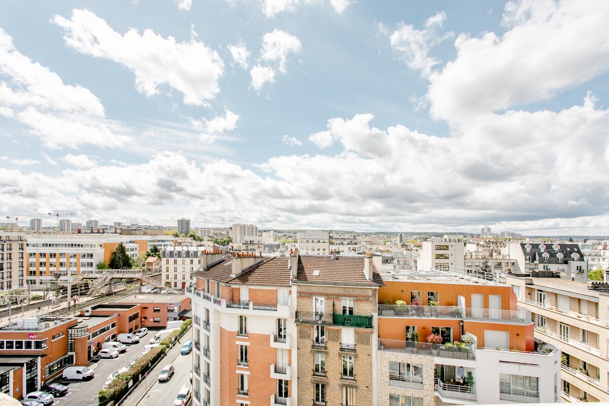 带阳台的迷人客房，距离蒙帕纳斯（ Montparnasse ） 5分钟路程