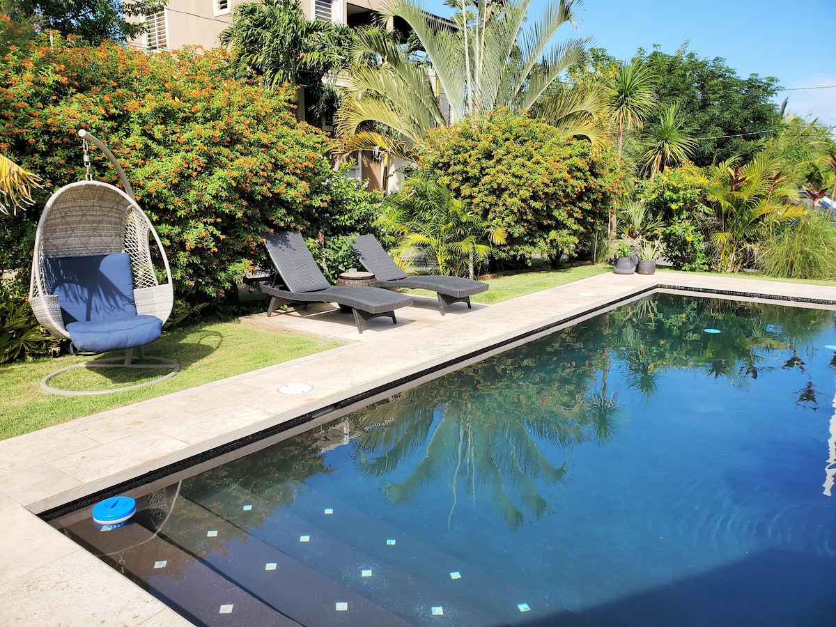 Campomar Villas: 10 Rooms/23 Guests, Pool, Beach
