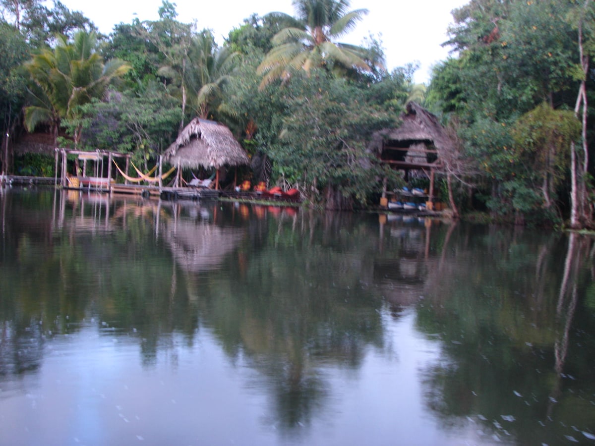 Nance ，私人，共用卫生间HOTELITO PERDIDO