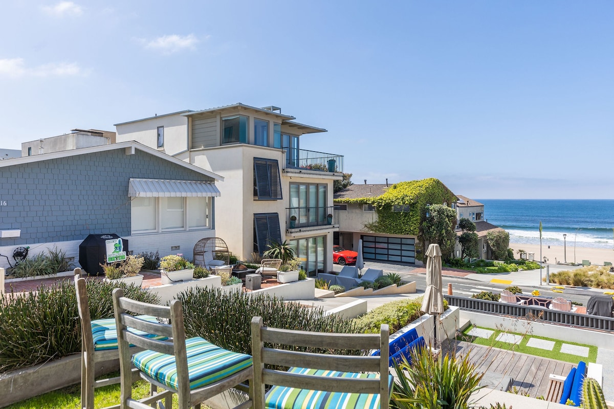 Rare 100 Block Manhattan Beach Walk-Street Home