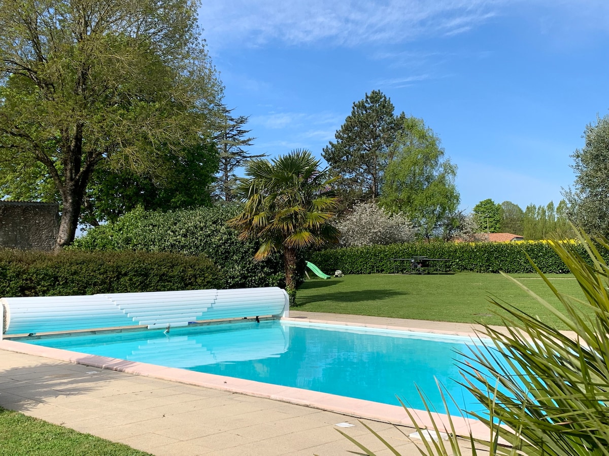 Gîte 4 pers. avec piscine chauffée proche plages