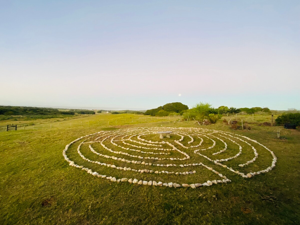 Melkbessie, off-grid farm stay in Stilbaai