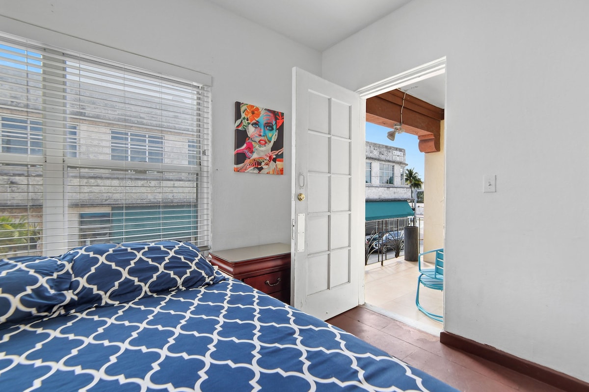 2间卧室，带私人阳台，南海滩中心优惠