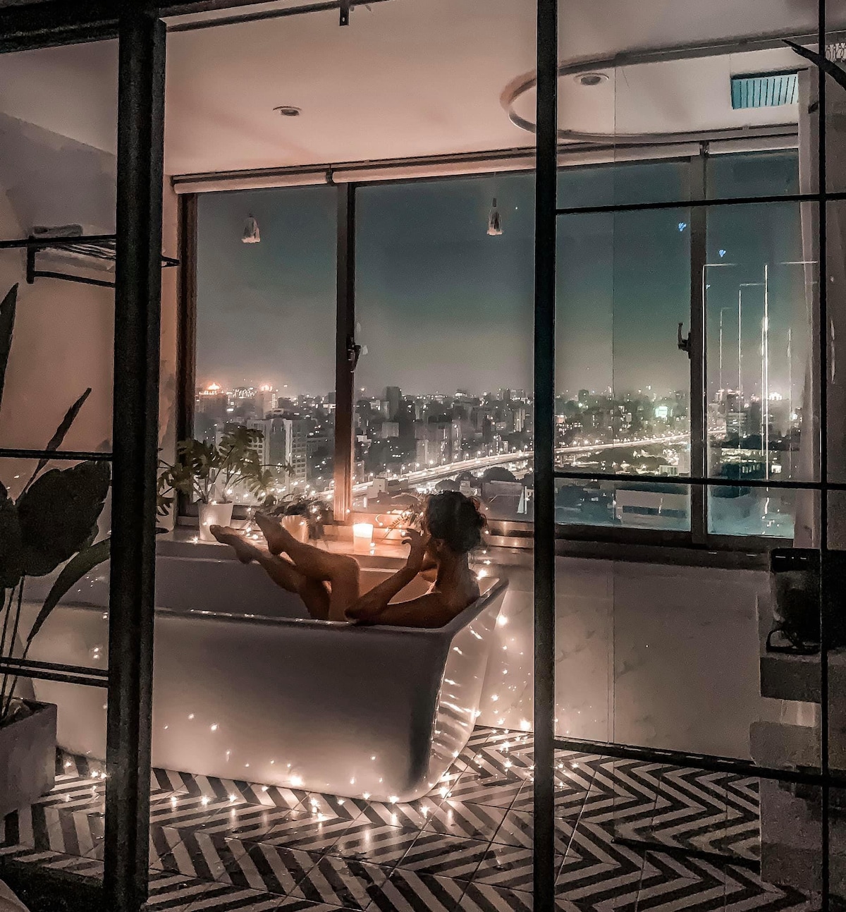 水疗浴室高层双卧室公寓台北101景观
