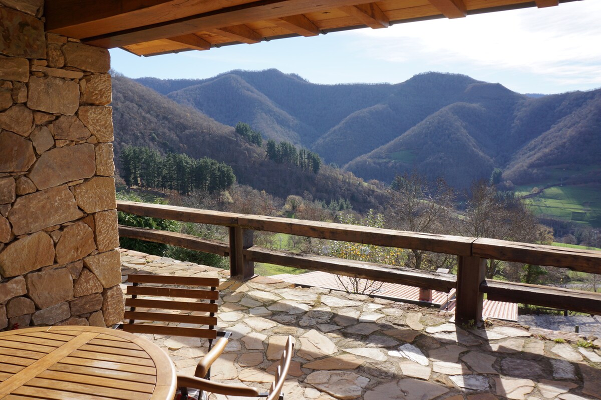 Casa Rural (1) La Huerta (Potes, Cantabria)。