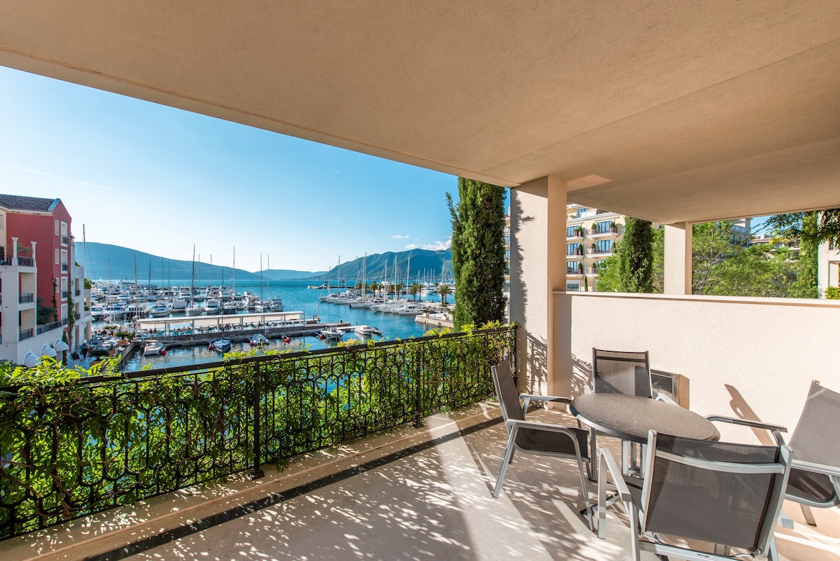 Porto Montenegro Sea-View Apt