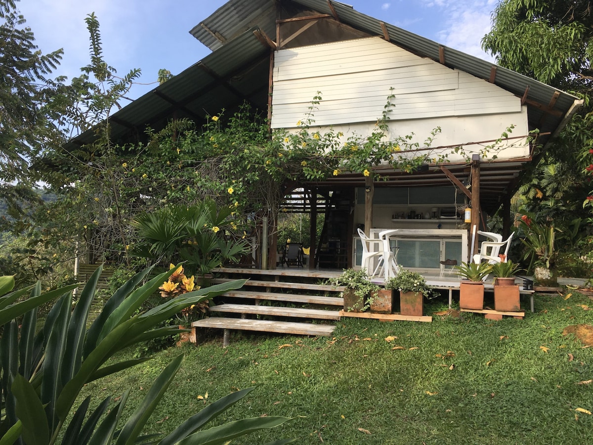 ENCANTADORA CABAÑA BOUTIQUE EN REPRESA DE PRADO