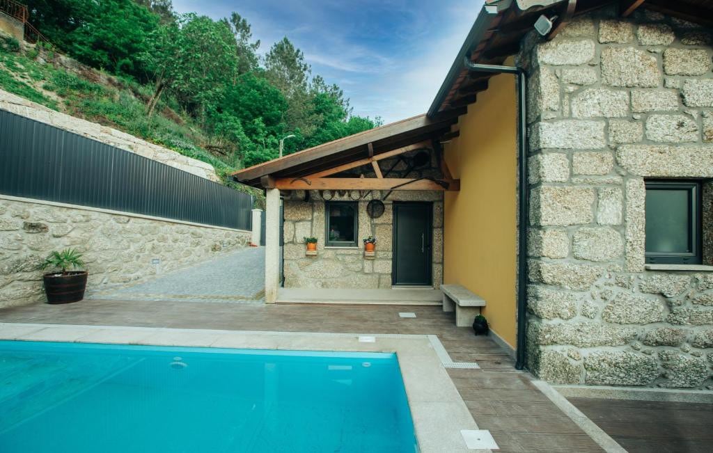 Lamegos1 -私人泳池和壮丽景观@ Gerês