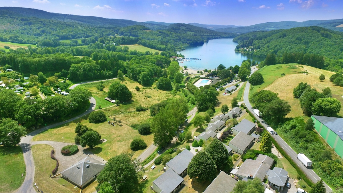 Gîte à deux pas du Lac Raviège