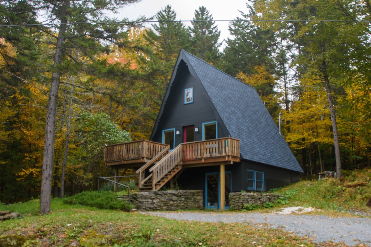 Cozy A-frame in Green Mountains