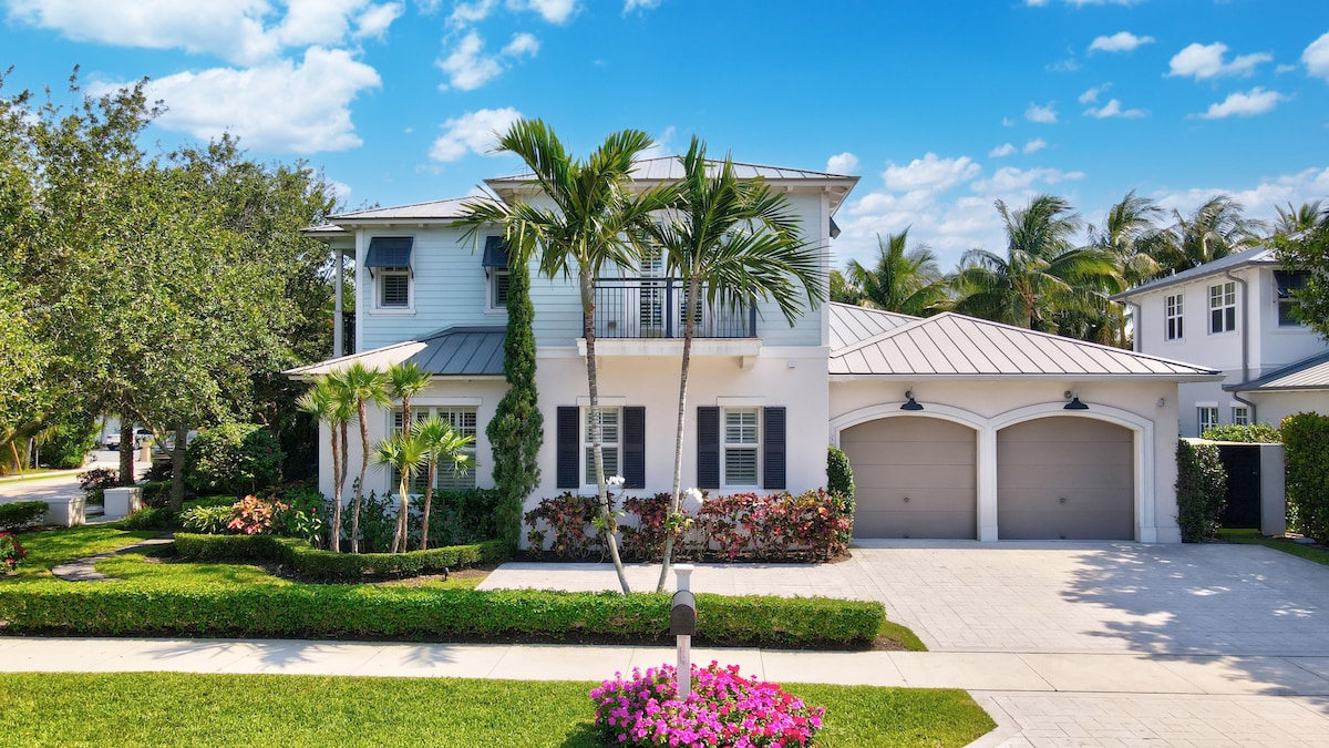 Downtown Delray Luxury Pool Villa