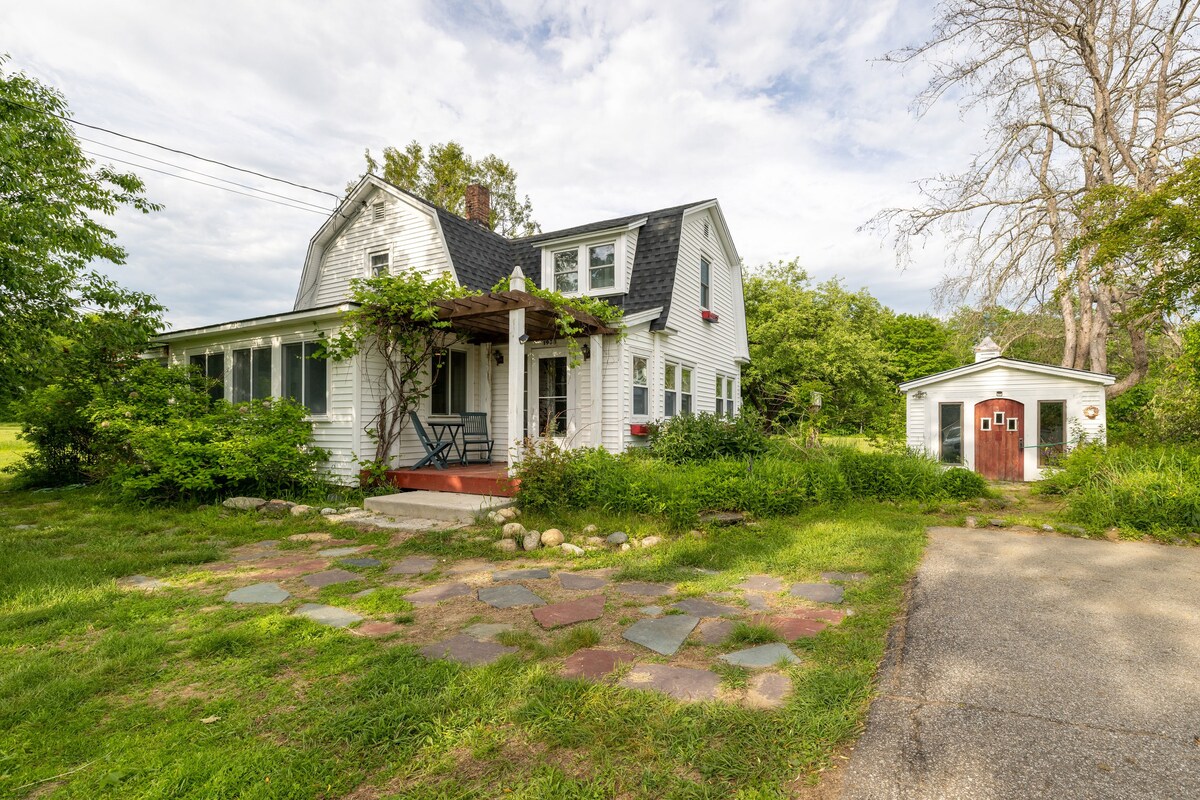 "New England Colonial Farmhouse "