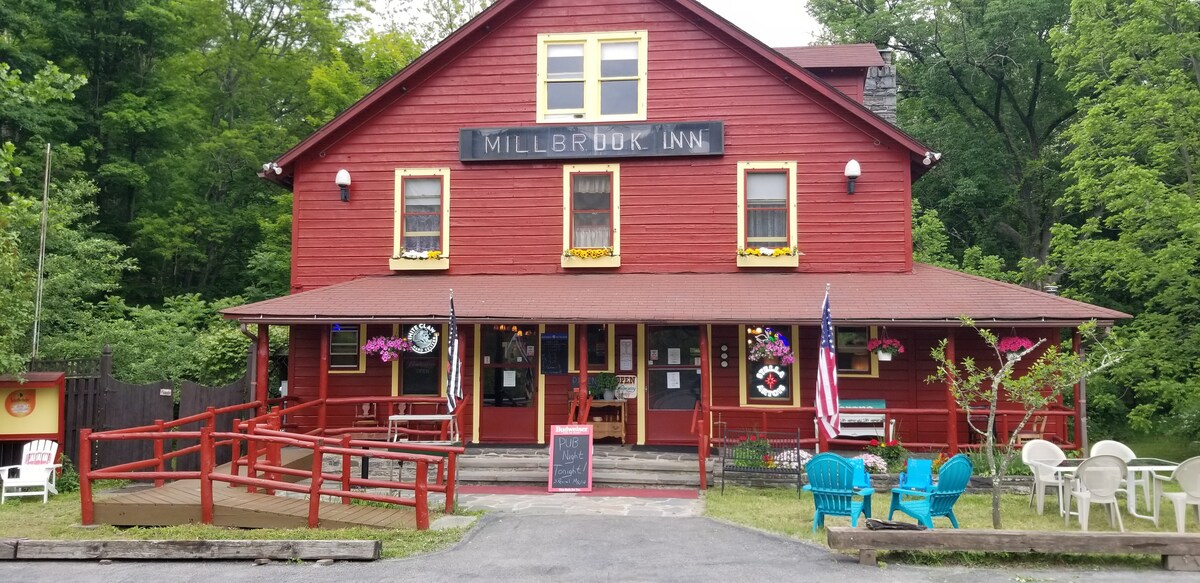 您的活动可以在著名的米尔布鲁克旅馆（ Millbrook Inn ）举行！ ！ ！