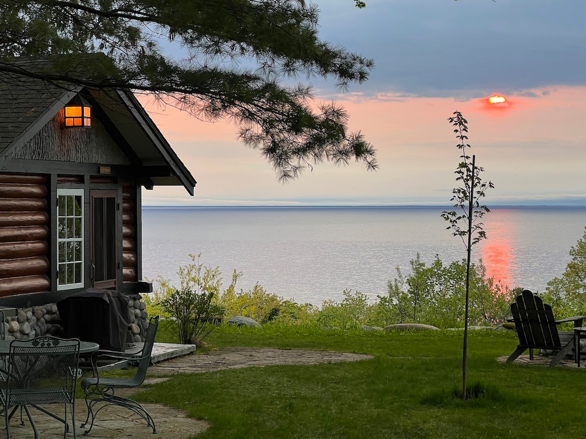 Perch Cabin at Blisswood Resort