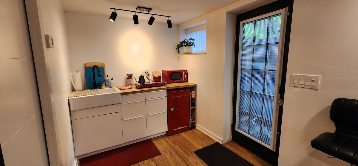 Private Studio Close to Downtown Rhinebeck