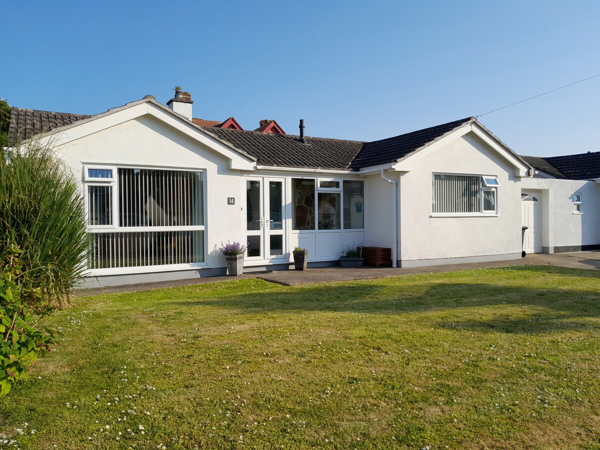 Holiday Bungalow in Cornwall close to Bude beaches