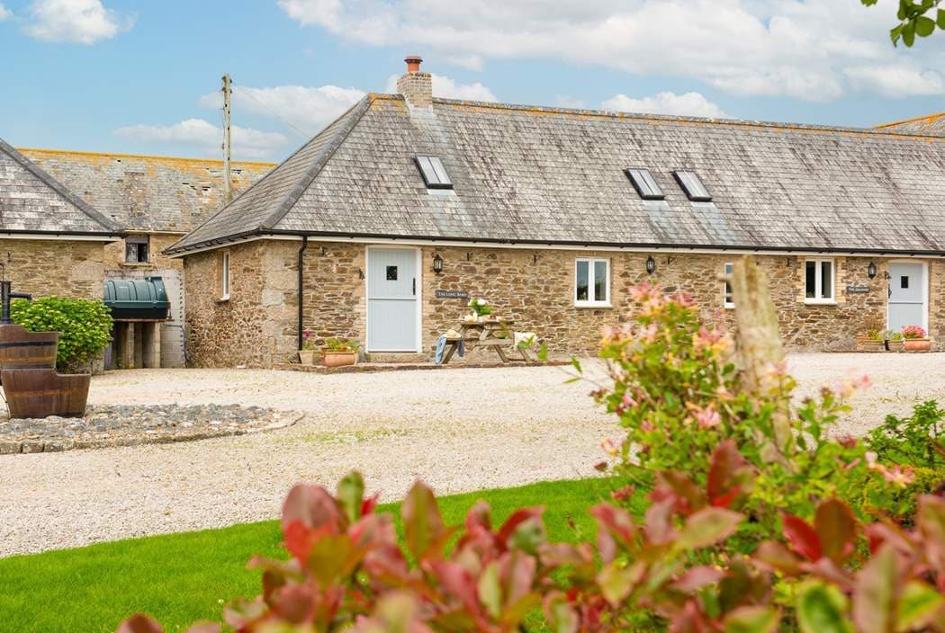 Tranquil Cornish stone barn