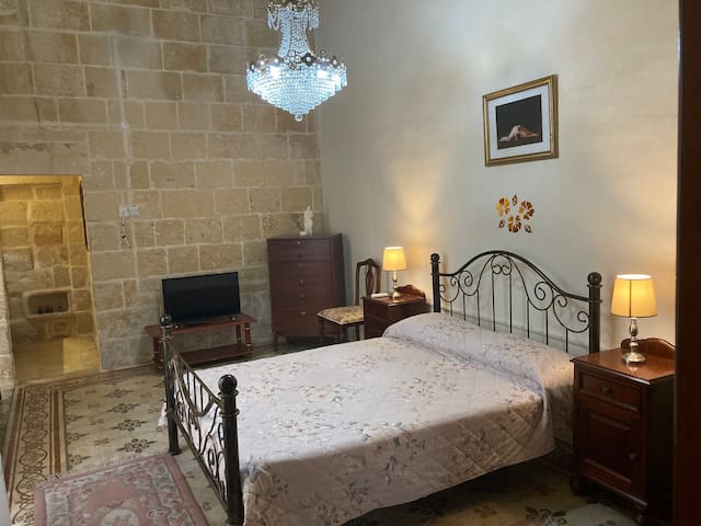 Ħal Safi的民宿