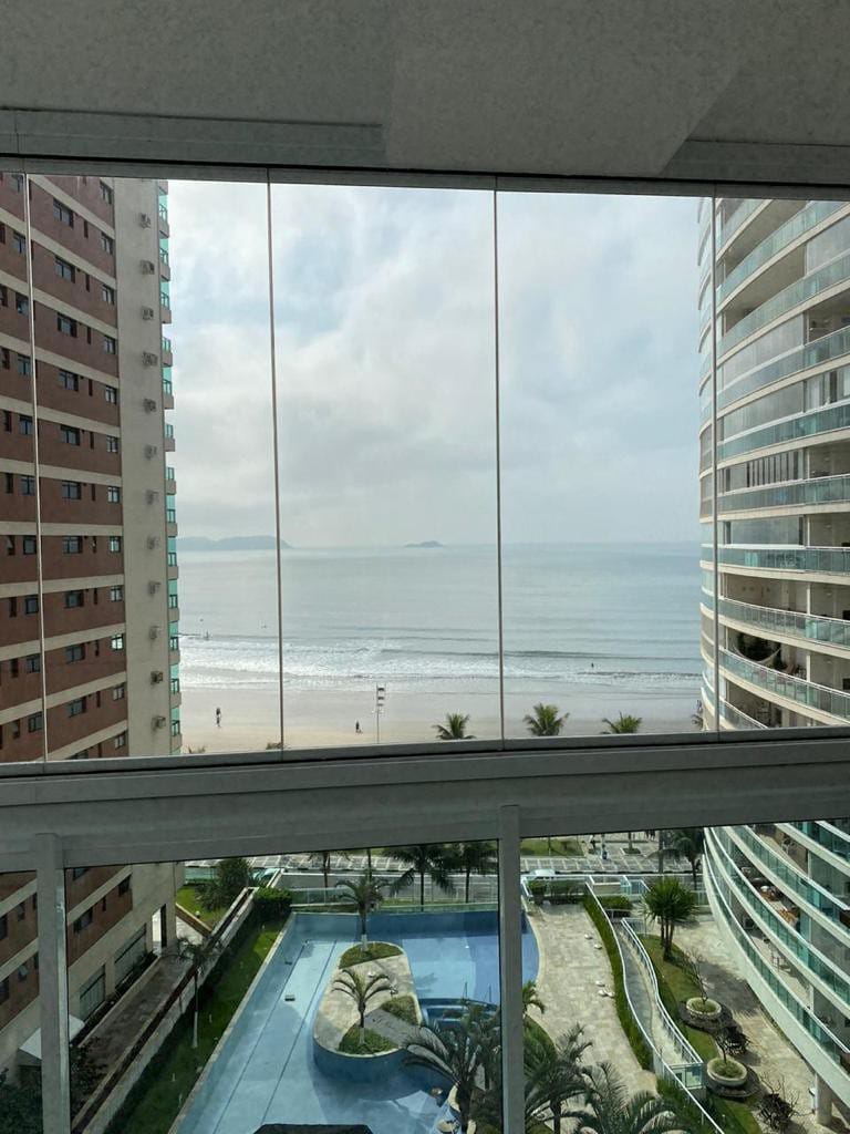 Excelente apartamento frente mar condomínio oceano