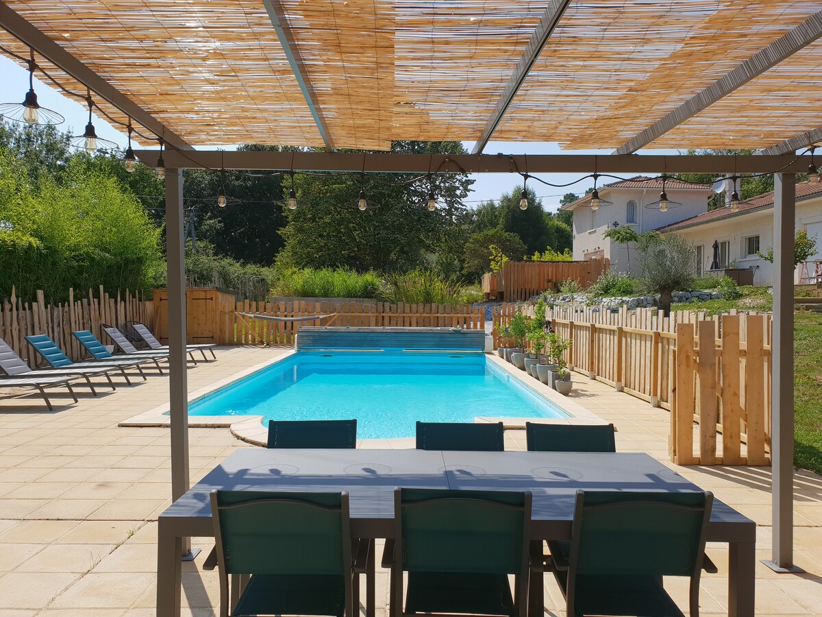 Gîte piscine terrasse proche Toulouse borne VE