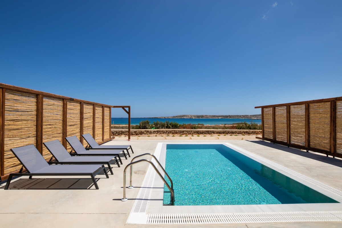 Cato Agro 2 ，海滨别墅，带私人泳池