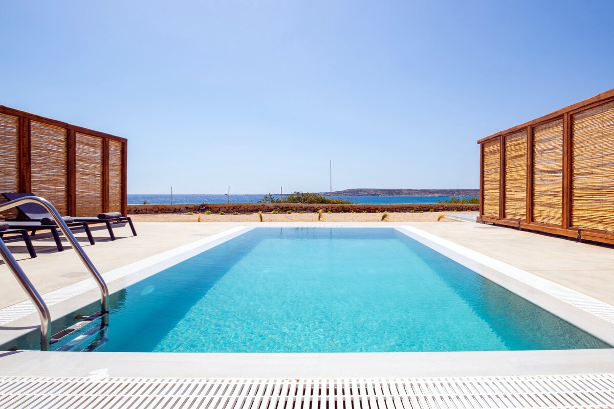 Cato Agro 4 ，海滨别墅，带私人泳池