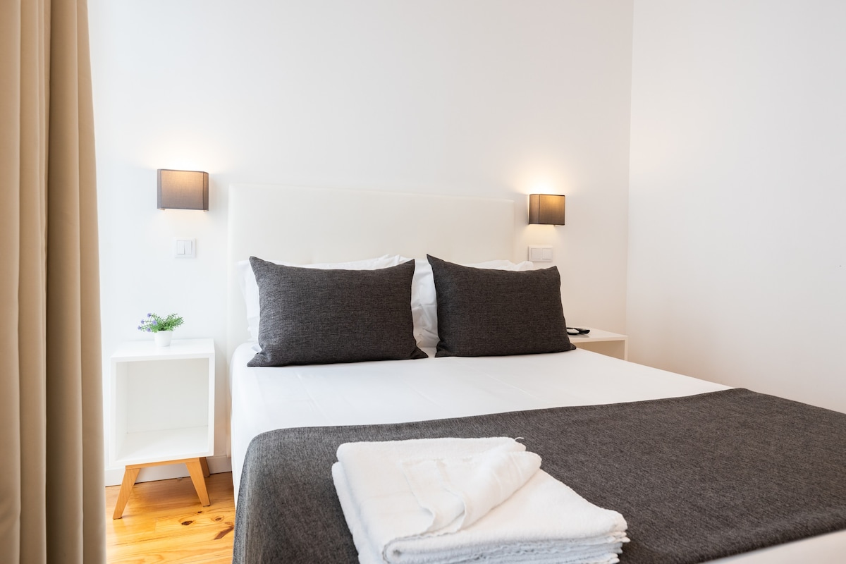 MyStay - Porto Batalha double room with balcony