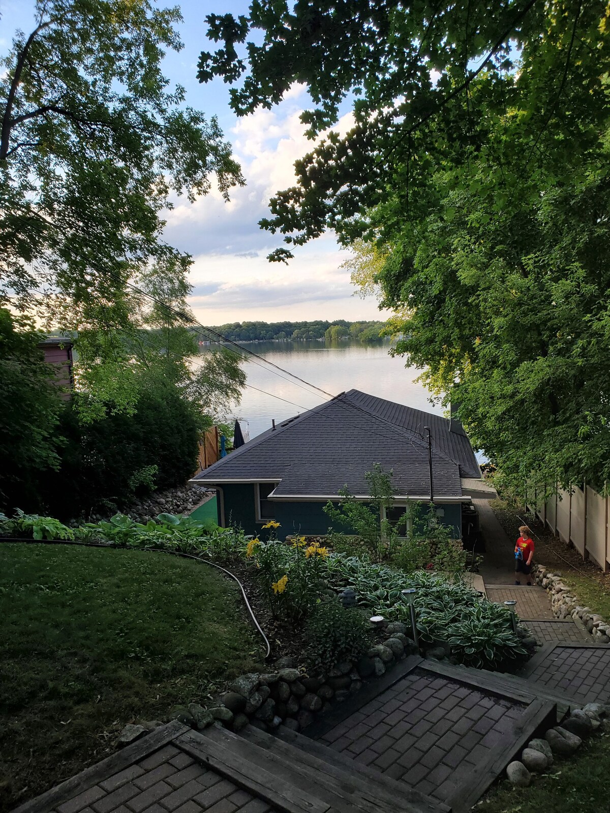 Lake House w/ Amazing Views includes 6 Kayaks