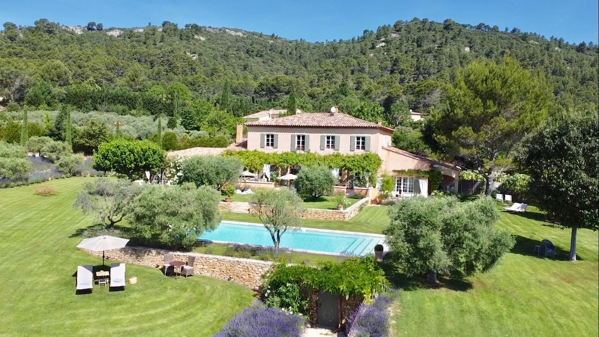 La Bastide des Amandiers, dans un écrin de lavande