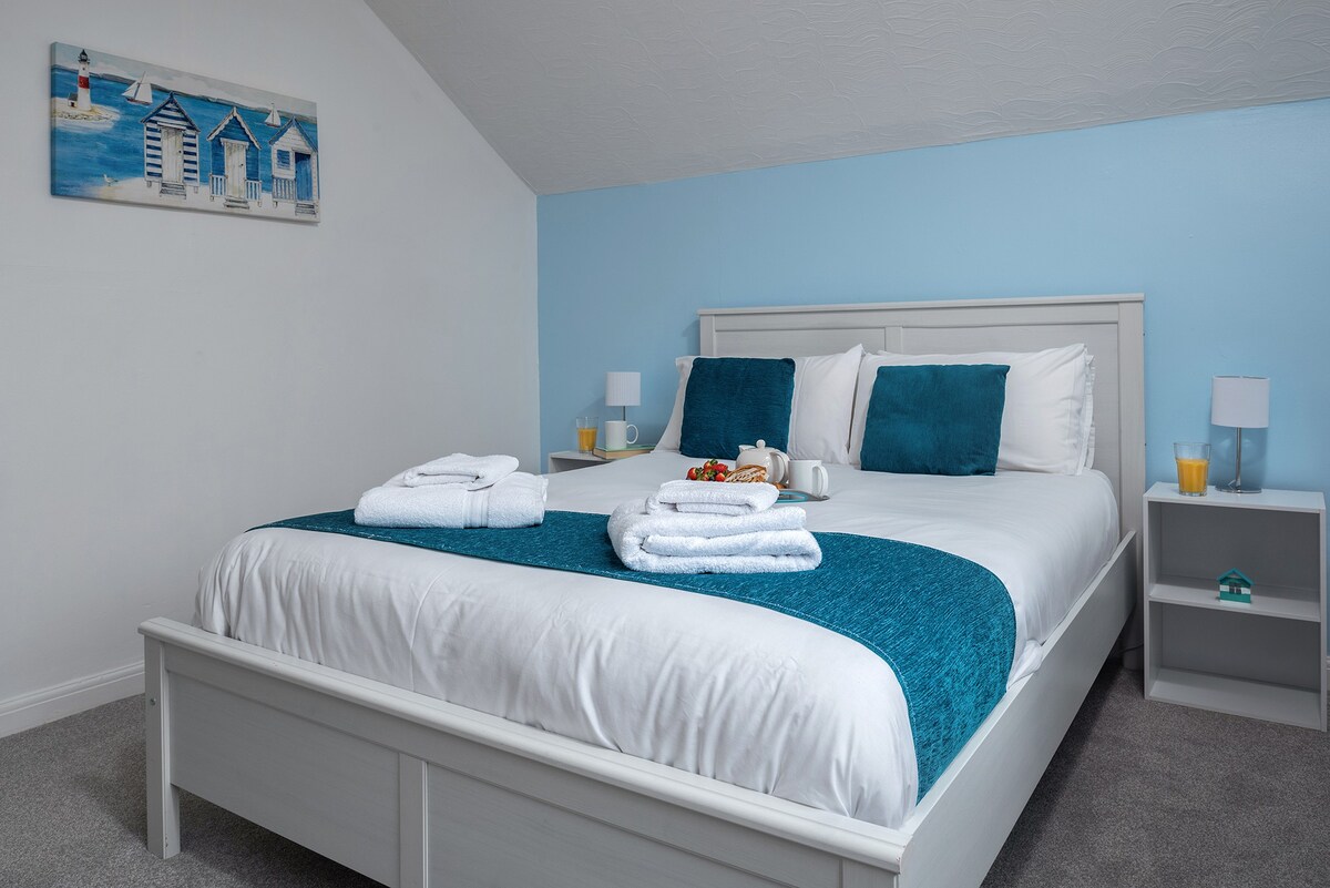 RestBayHideAwayPorthcawl - coastal family house