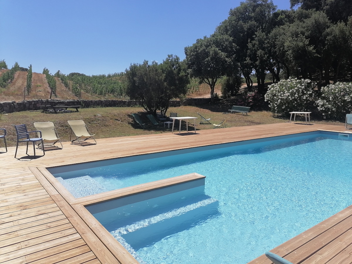 Gîte Celavu au calme avec piscine chauffée