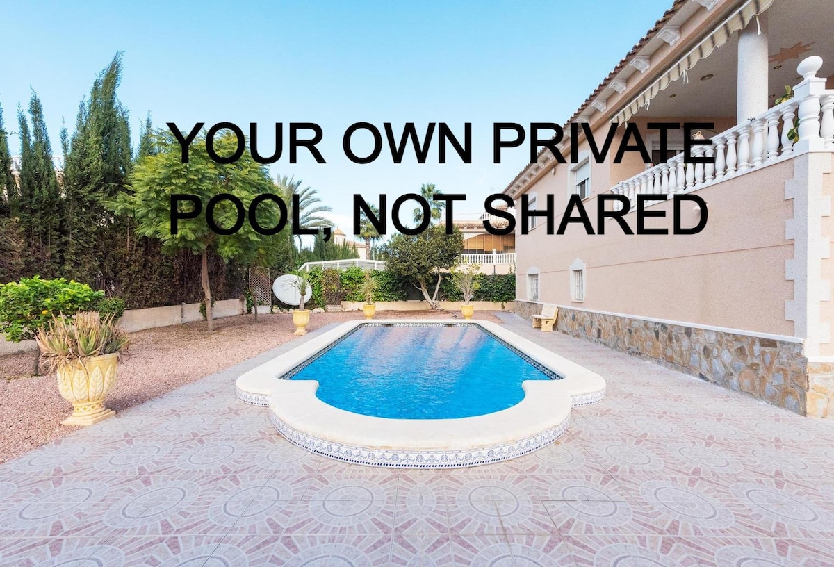 5 STAR VILLA APARTMENT, YOUR OWN POOL, NOT SHARED.