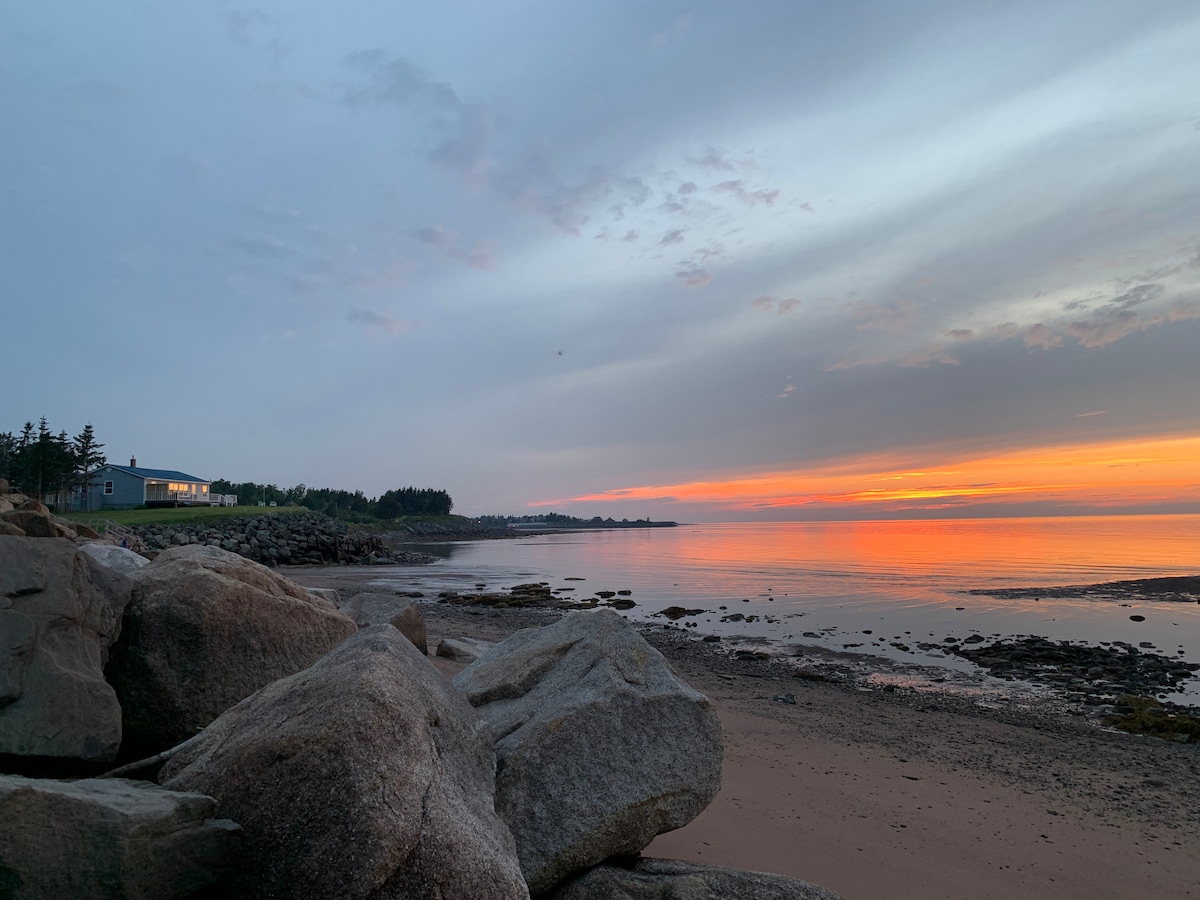 海滨海滩小屋，海景全景