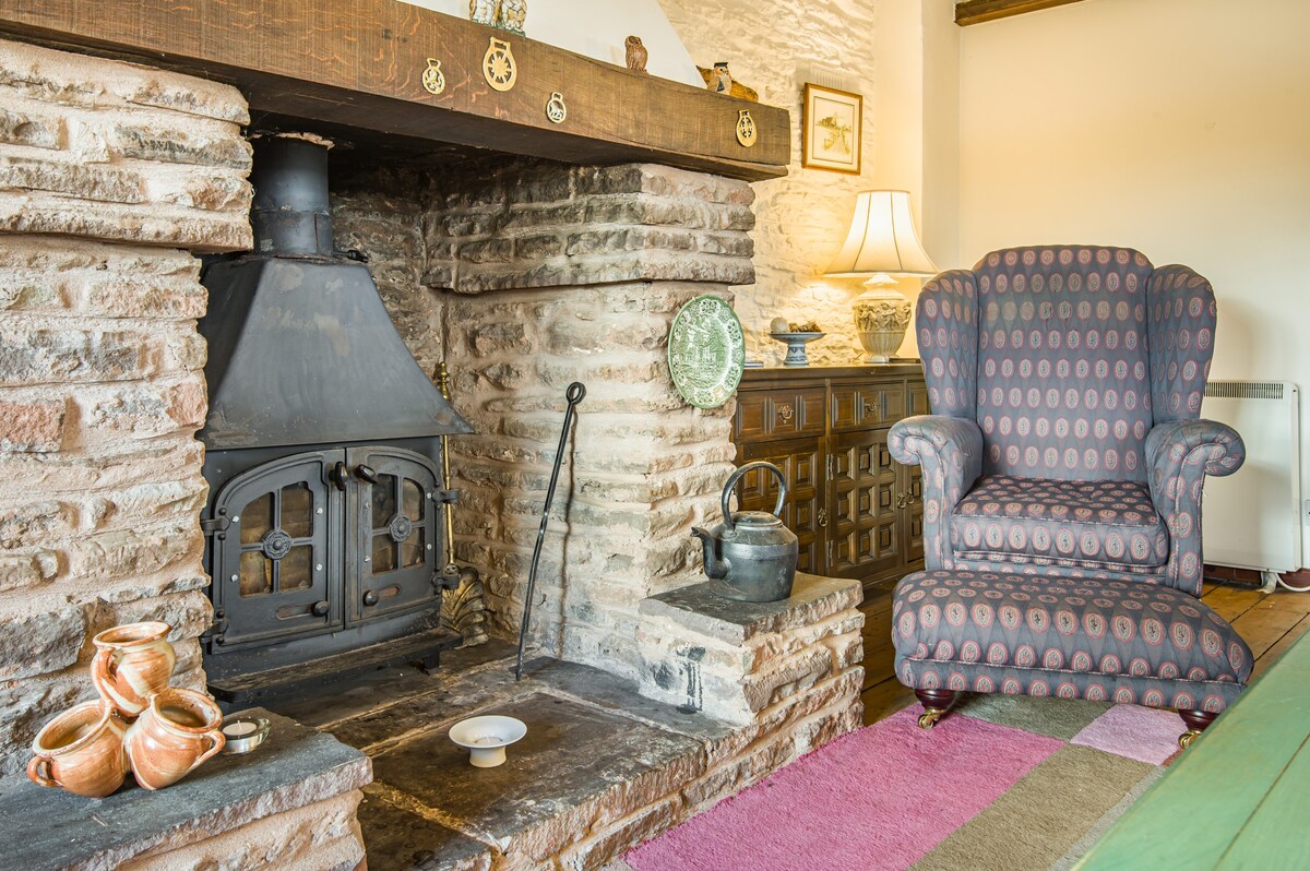 Owl Grove: Splendid 3 bed country holiday cottage