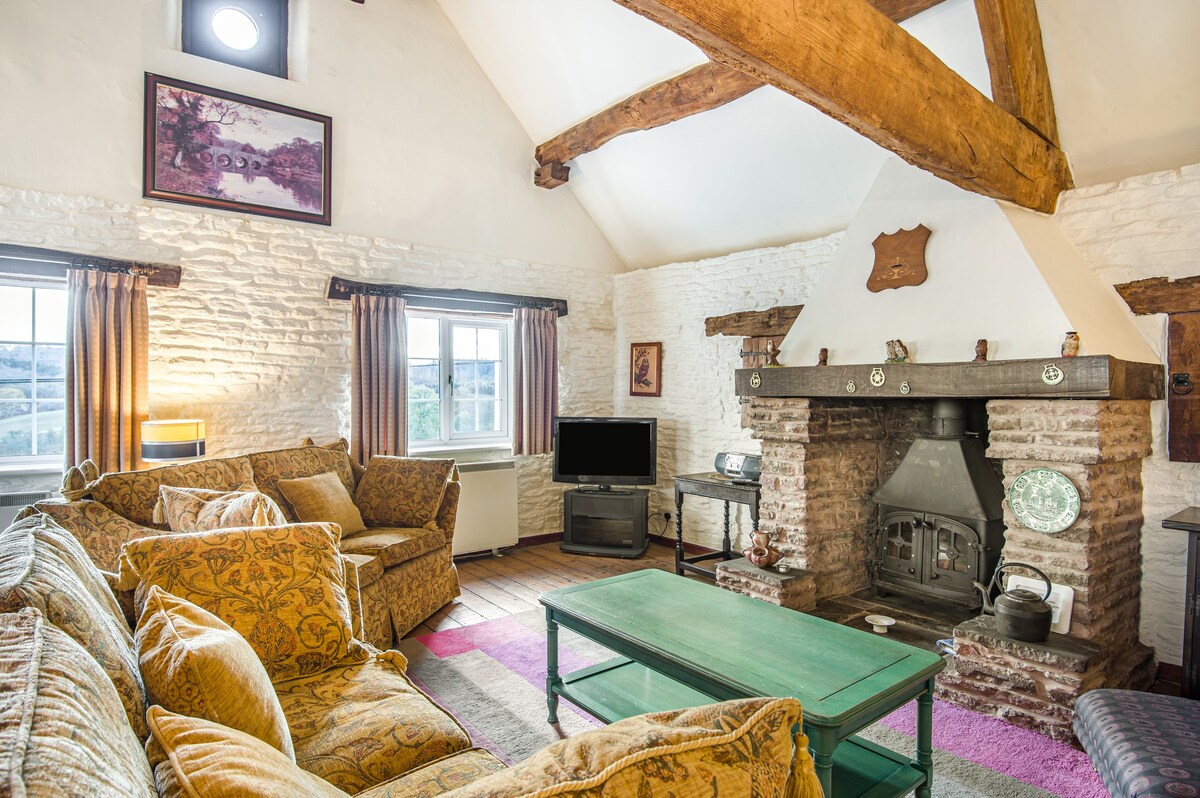 Owl Grove: Splendid 3 bed country holiday cottage