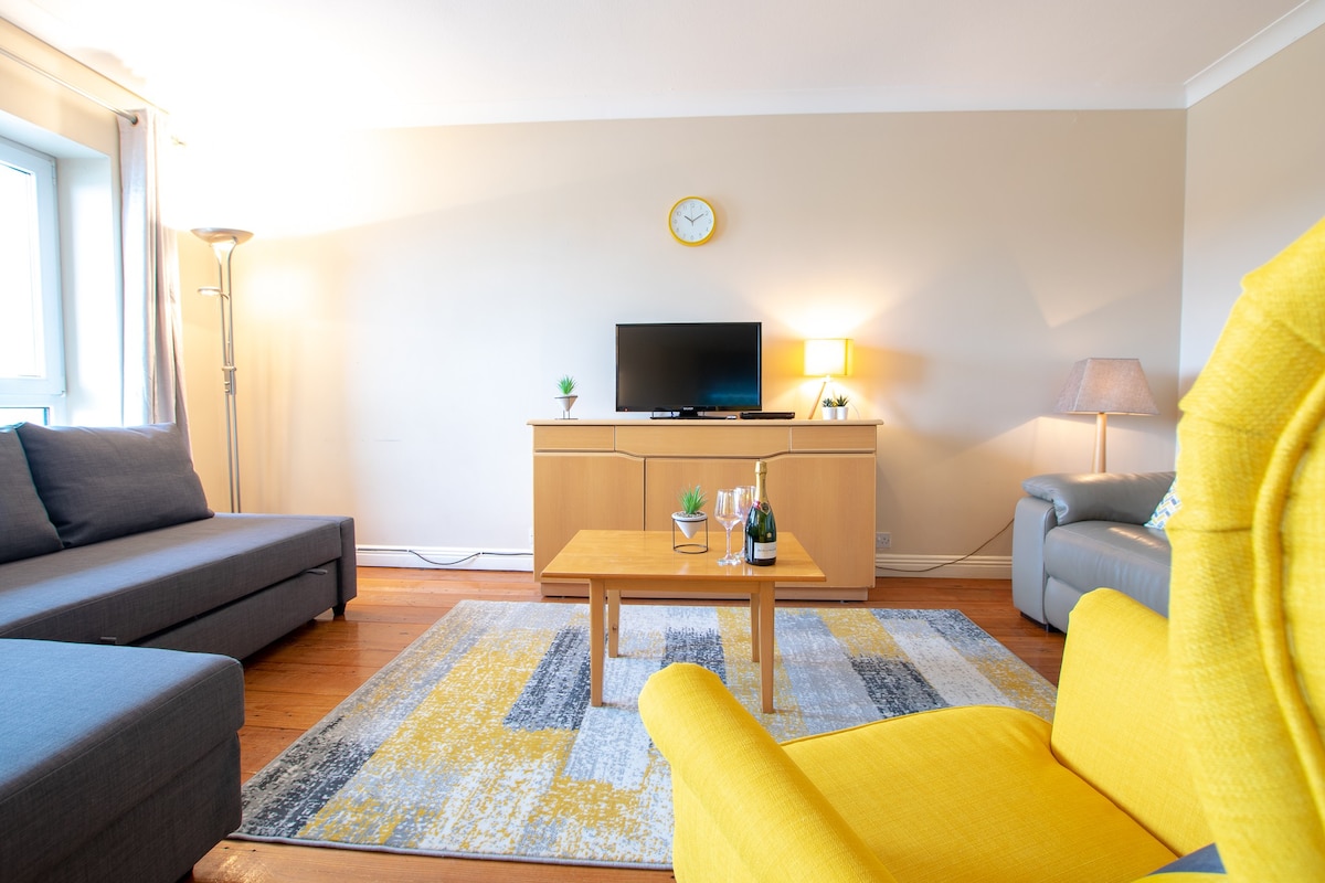 The Carrowbeg at The Harbour Mills by Shortstays