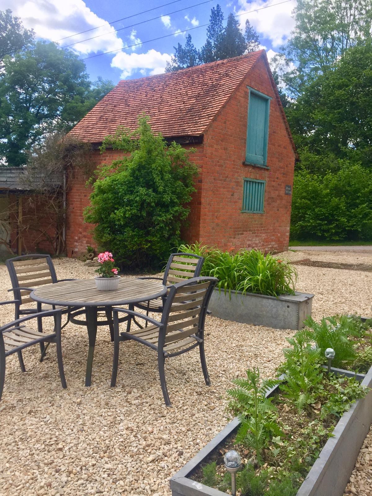 The Old Dairy at Heads Hill Farm