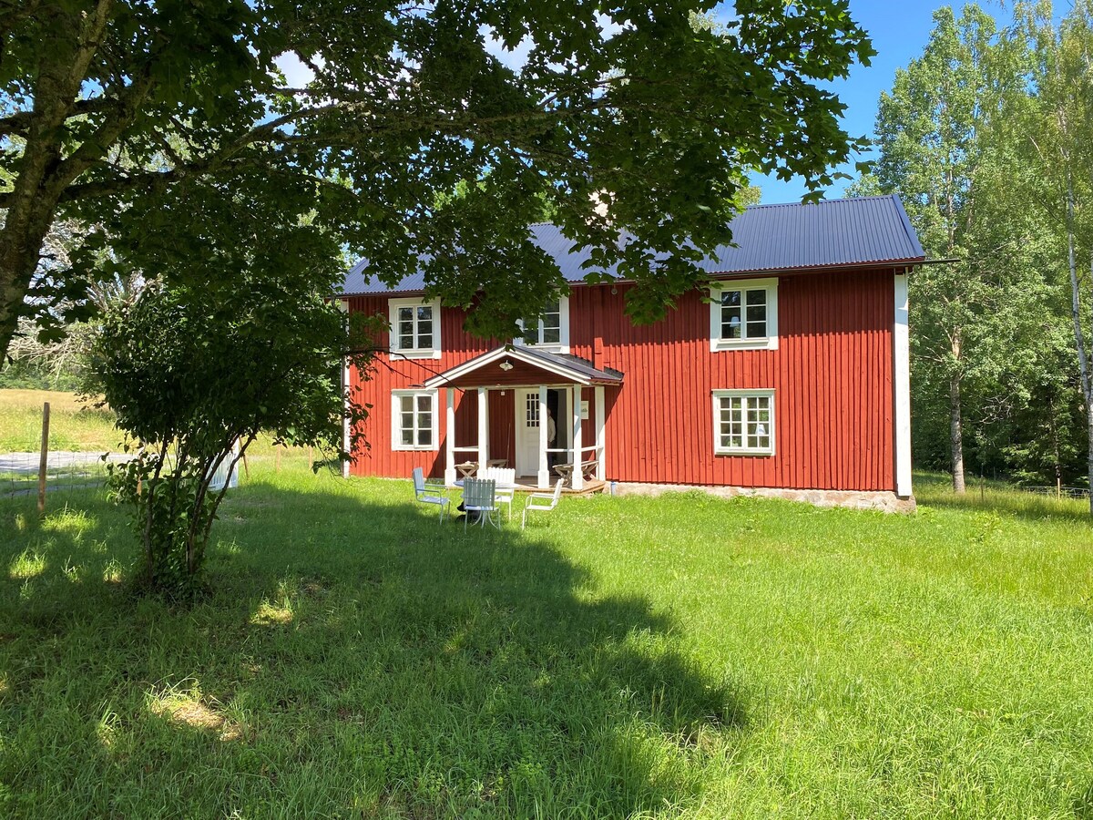 Hagseryd - Småländskt hus mitt i naturen