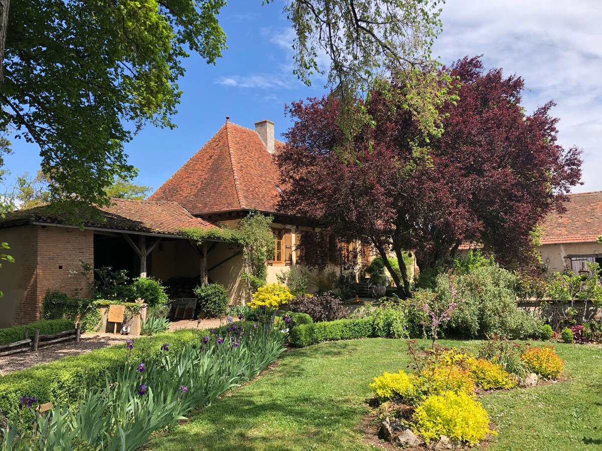 Suite Belle époque, piscine, jardin remarquable