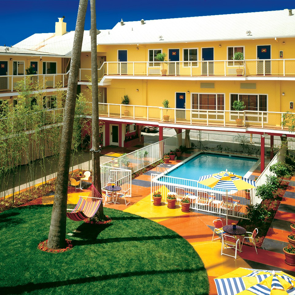 Hotel Del Sol Deluxe Two Doubles