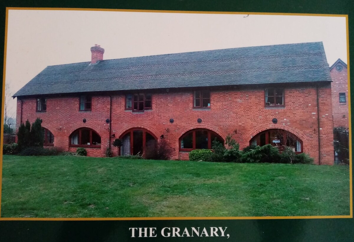 The Granary ，改建后的谷仓中的2间套房