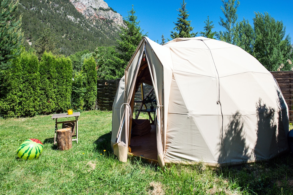 Dome - Cocoon in the Mountain