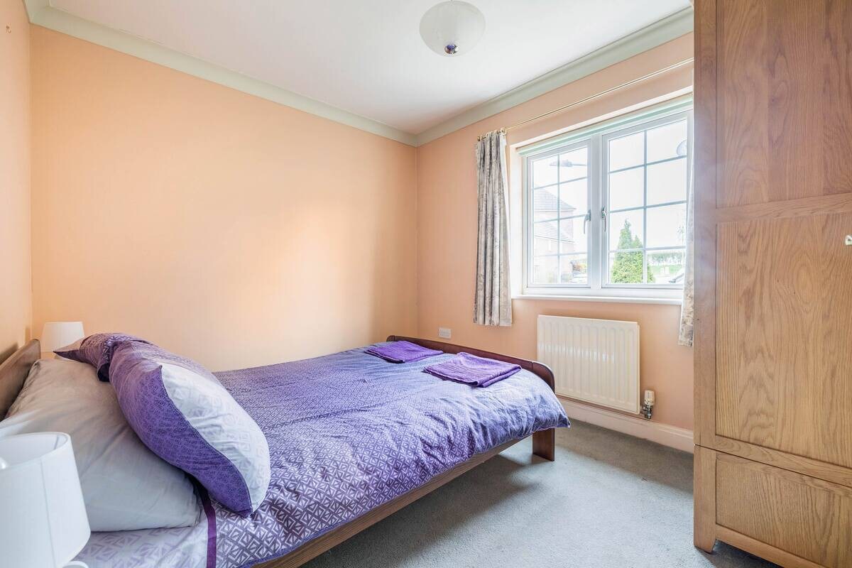 紫色客房-独立房间/共用浴室