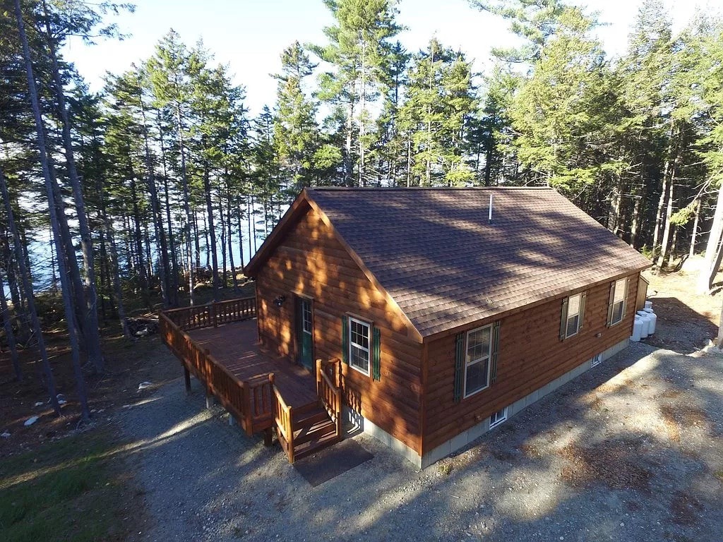 Mount Katahdin Lake Lodge
